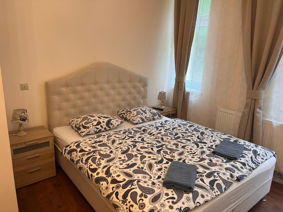 Jurincom Apartments Na Vyhlidce 카를로비바리 외부 사진