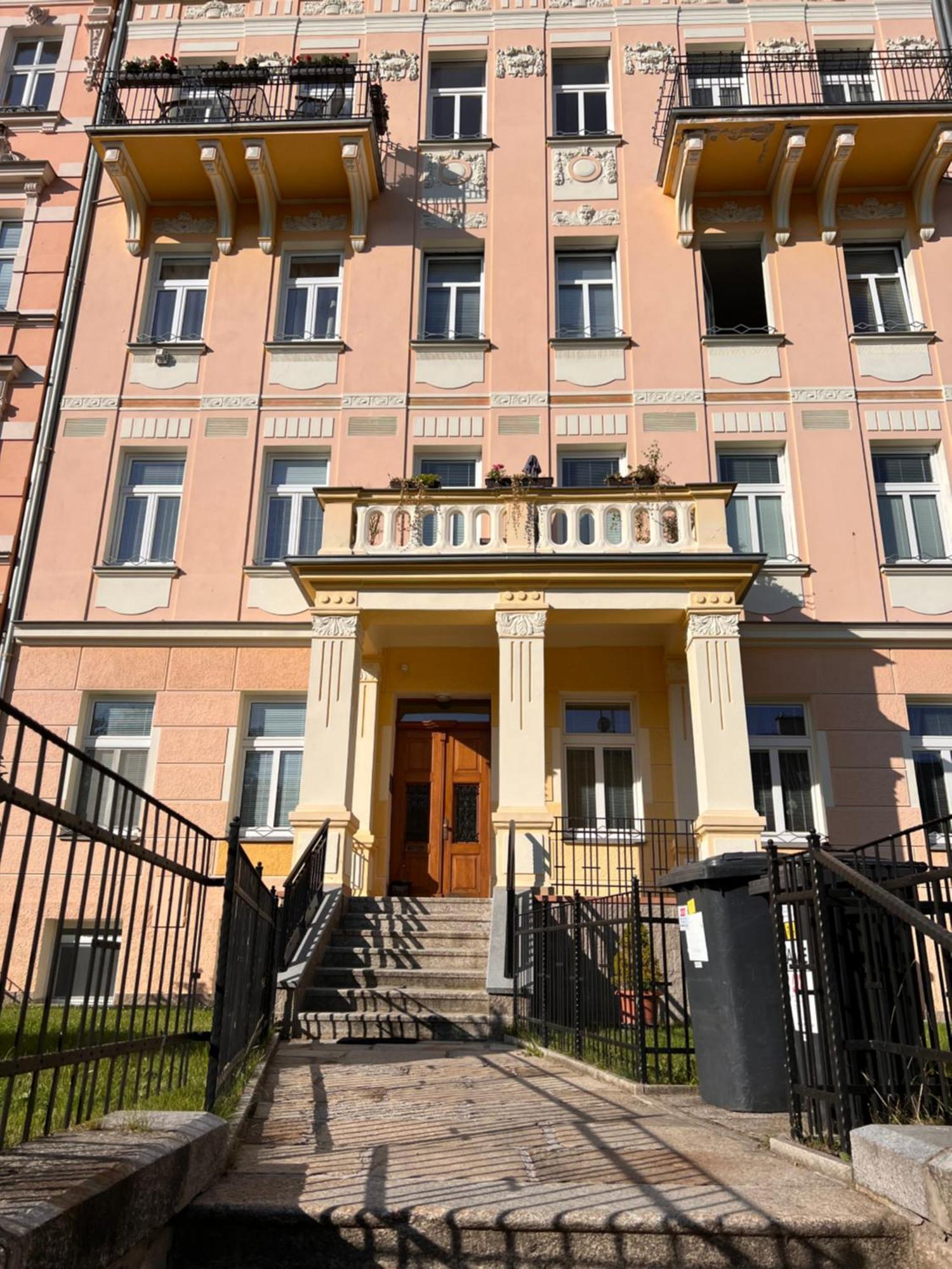 Jurincom Apartments Na Vyhlidce 카를로비바리 외부 사진
